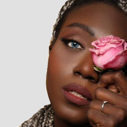 Luxury blue contact lenses by Venus – Wild Blue shade with natural finish